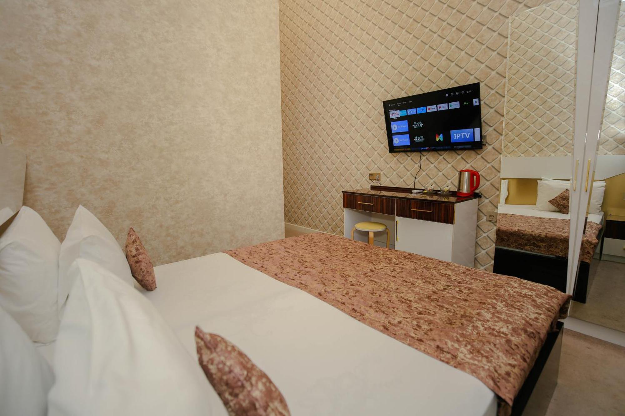 Dionis Coffee Shop Hotel باكو المظهر الخارجي الصورة